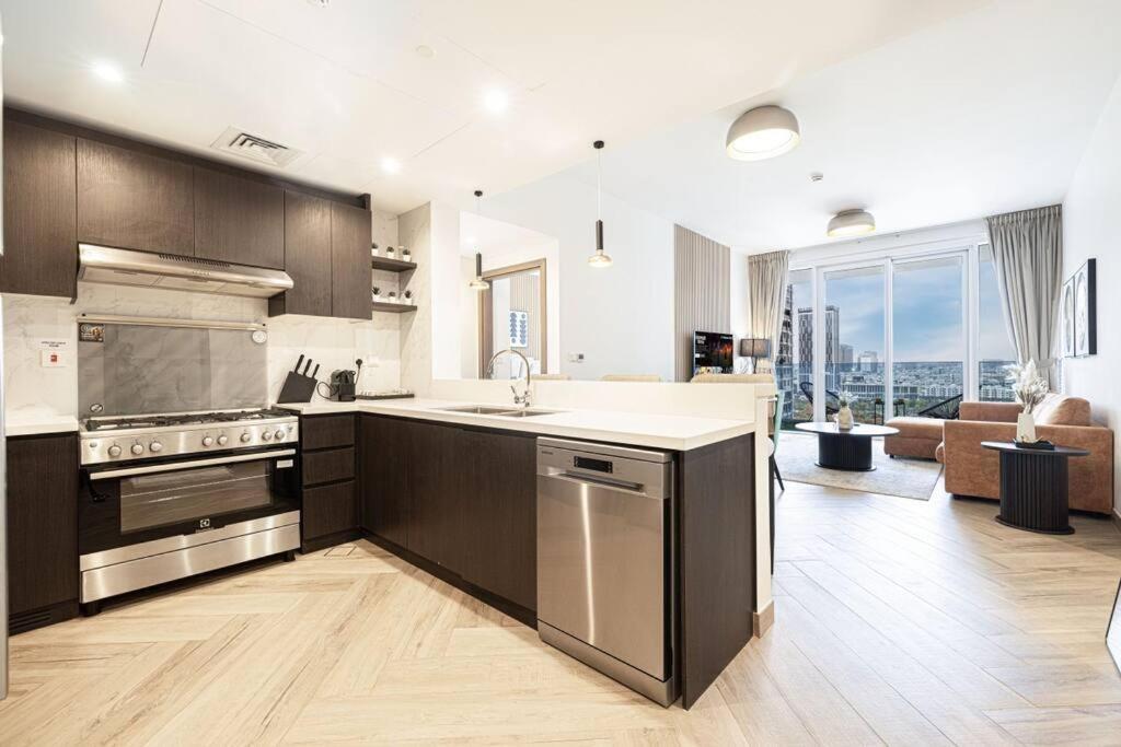 Chic 2 Bed Near Trade Centre With 5 Star Amenities Apartman Dubaj Kültér fotó