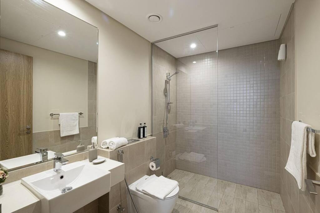 Chic 2 Bed Near Trade Centre With 5 Star Amenities Apartman Dubaj Kültér fotó