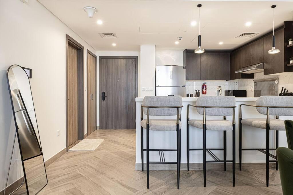 Chic 2 Bed Near Trade Centre With 5 Star Amenities Apartman Dubaj Kültér fotó